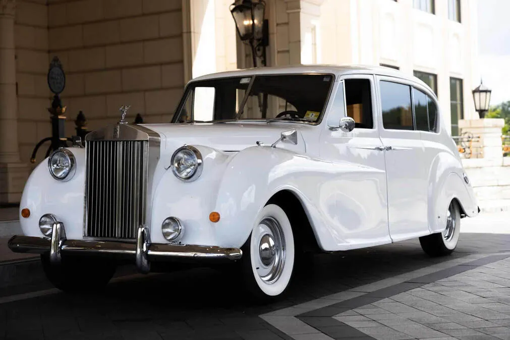 1962 Rolls-Royce Austin Princess Stretch Limousine, paintwork 1962 Rolls-Royce Austin Princess Stretch Limousine, paintwork